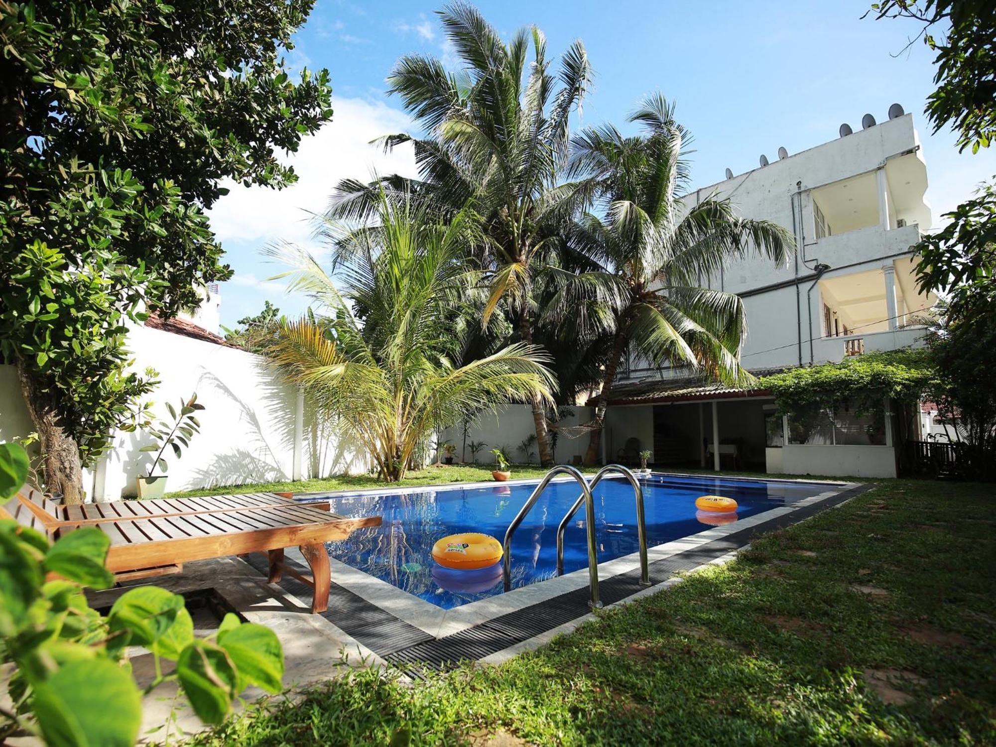 Crystal Oceanic Hotel อาฮานกามา ภายนอก รูปภาพ