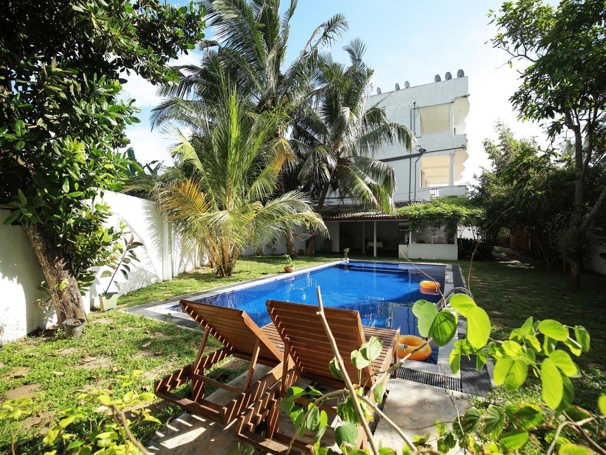 Crystal Oceanic Hotel อาฮานกามา ภายนอก รูปภาพ